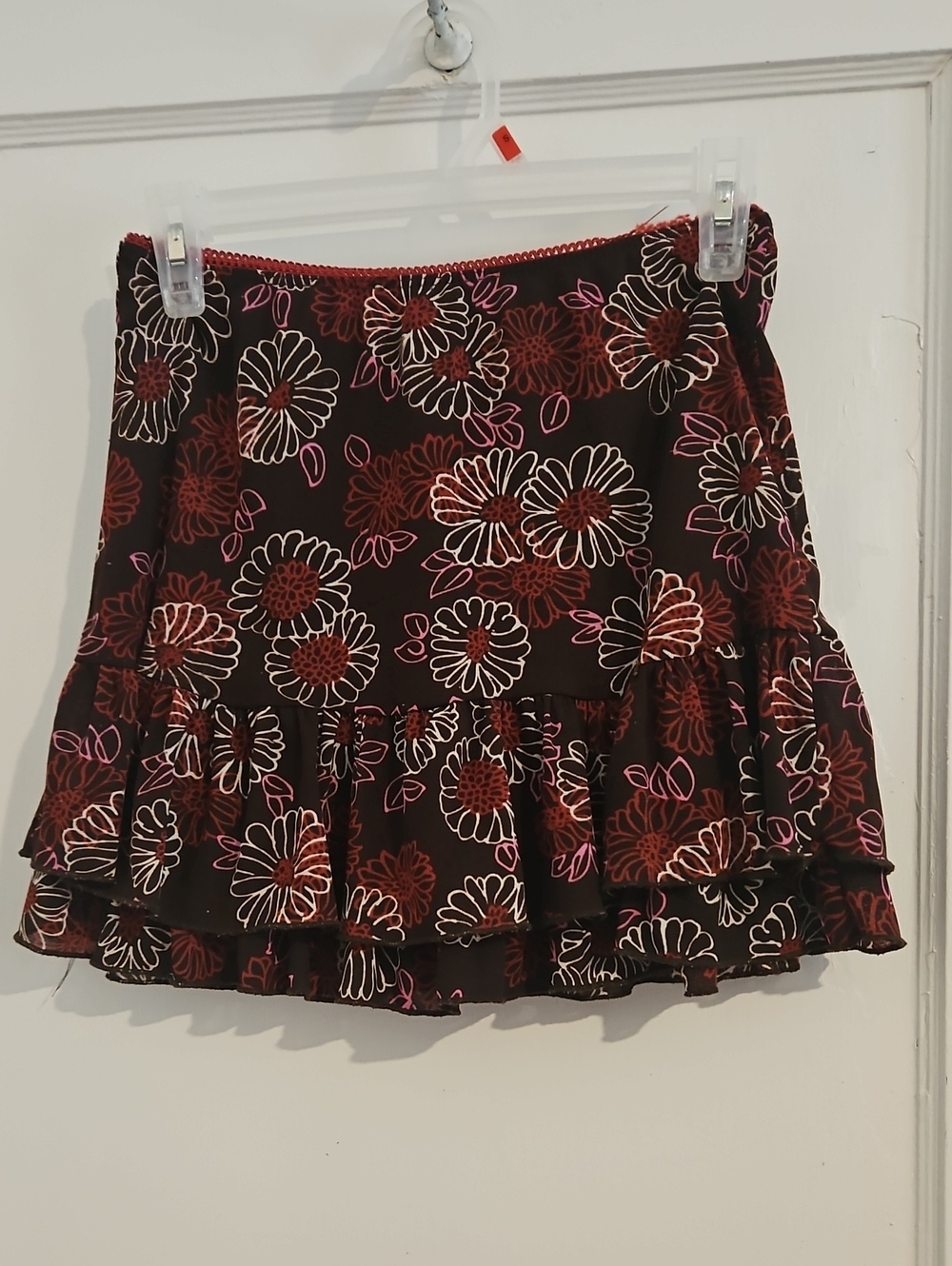 Trixxi Brown Mini Skirt with Red & Pink Floral Outline Size Small